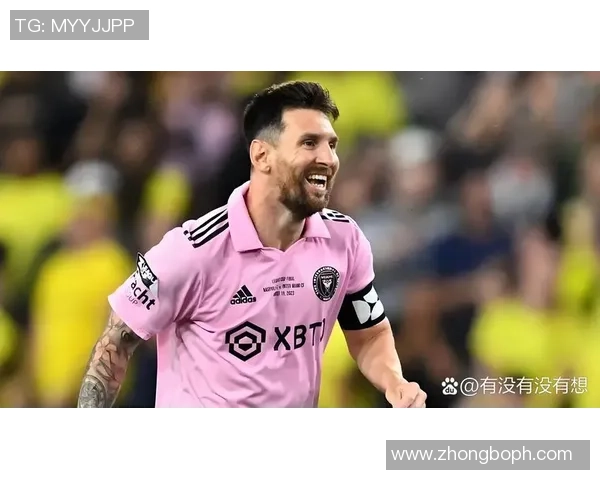 足球巨星们齐聚一堂挑战虚拟足球世界展开极限对决的精彩时刻